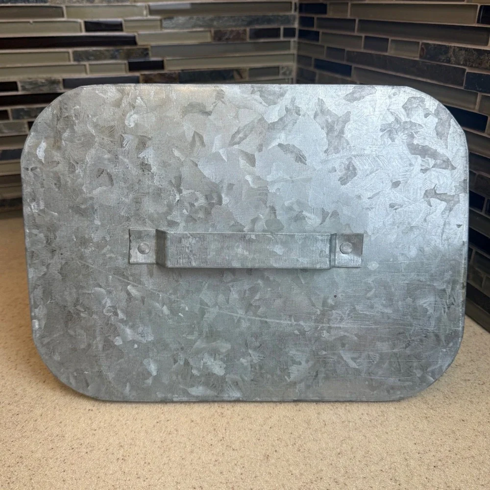 Vintage Galvanized Metal Bread Box Wheat Heart Bread Farmhouse Rustic Decor